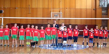 Радостин Стойчев към младите волейболисти от “Раковски-1964”: “Ако се научите да побеждавате себе си, ще побеждавате и другите”