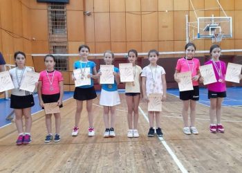 Зала “Дан Колов” посрещна млади таланти по бадминтон от пет града