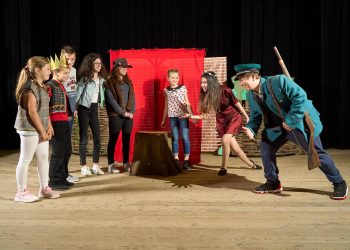 Голямата награда от театралния фестивал “Сцена край морето” спечели Детската трупа на Никола Узунов