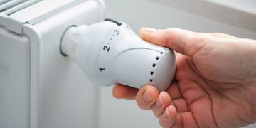 Помощта за отопление през зимния сезон се увеличава на 523,55 лева