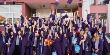 Вълнуващо изпращане на зрелостниците от  СУ “Васил Левски”