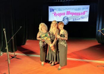 Трио “Звън” направи специална вечерта на публиката на фестивал в  Пазарджик