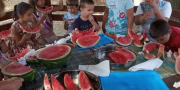 Празник на динята събра малки и големи в с. Петко Славейков