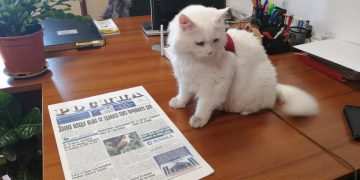 Хайди Любопиткова на гости във в. “Росица”