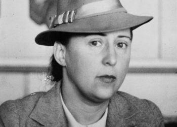 Фани Попова – финесът на едно момиче израснало между Севлиево и Торино и писателката създала творби, надскачащи хоризонтите на родната литература