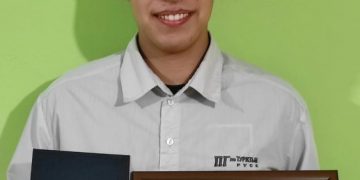 Трето място в Националния ученически конкурс за журналистика на тема: “Моят град е…”, възрастова група 9-12 клас