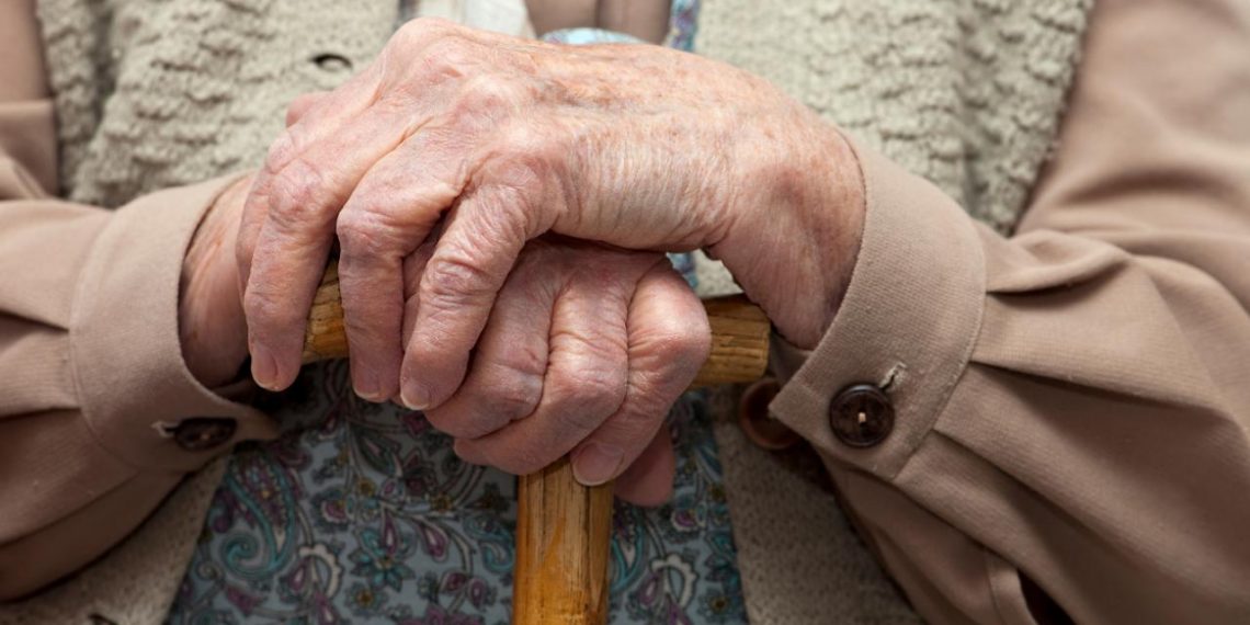 Пенсиите ще се преизчисляват от Коледа, по-висока тежест на осигурителния стаж