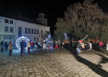 Светли празници в Сенник