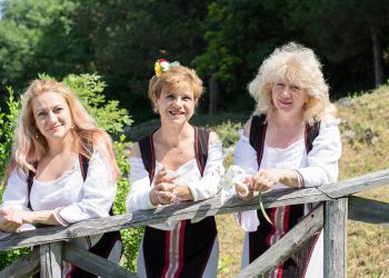 Златни медали за трио “Звън” от онлайн фестивала E-Fest