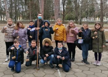 Четвъртокласниците от Гимназията участваха в мисия “Приятели на птиците”