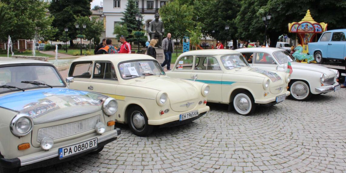 За пета поредна година Трявна ще бъде домакин на “Трабант фест 2022”