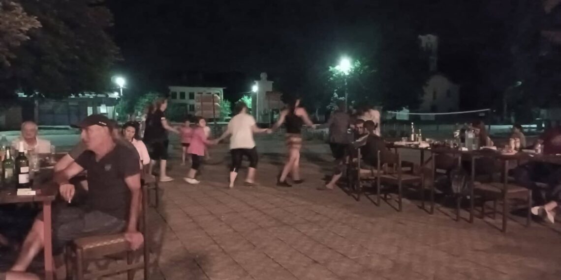 Музикална вечер зарадва жителите на Горна Росица