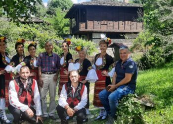 Пореден приз за танцов клуб “Хопни ми, тропни ми”