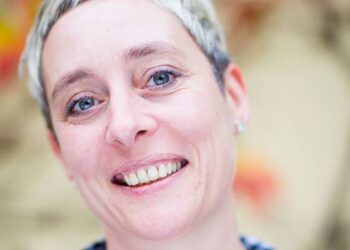 Ива Таралежкова: “Традицията да се сдружаваме за каузи е позабравена, дълго време сме били задължавани принудително да вършим много неща”