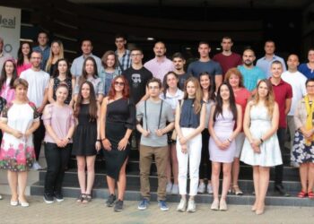 26 младежи на летен стаж в “Идеал Стандарт – Видима”