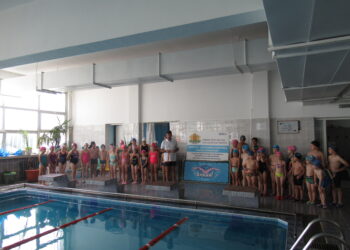 Успешни стартове за най-малките плувци