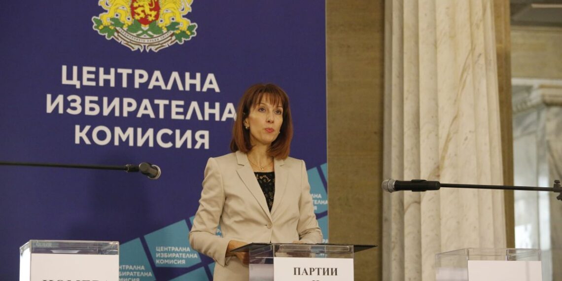 В ЦИК изтеглиха жребия за вота! Участват 29 партии и коалиции