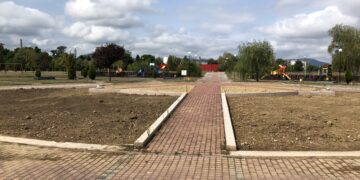 Шадраванът в парк “Казармите” ще бъде преобразуван в зелена  фигура