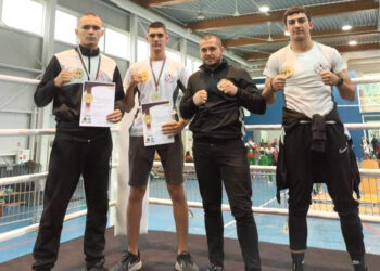 Емануел и Петър “загряха” с медали преди Световното