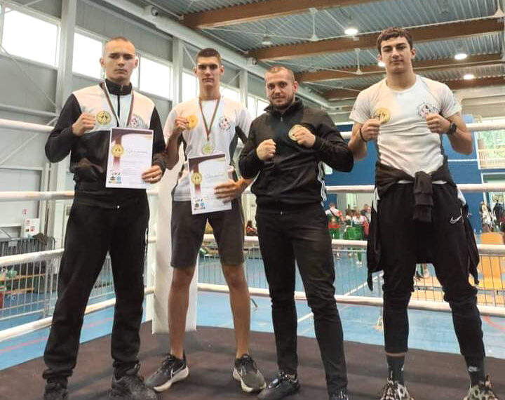 Емануел и Петър “загряха” с медали преди Световното