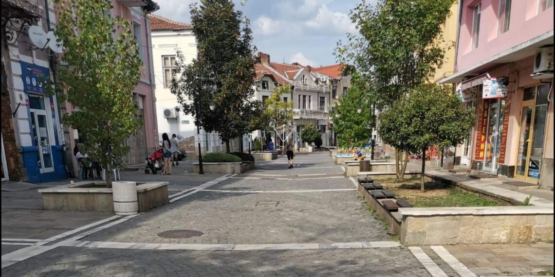 Започна ремонтът на компрометираните участъци по ул. “Христо Спиридонов”