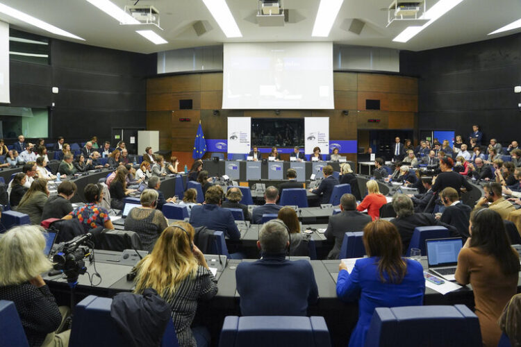 Вестник “Росица” участва в международен семинар за ролята на ЕС за защита свободата на медиите