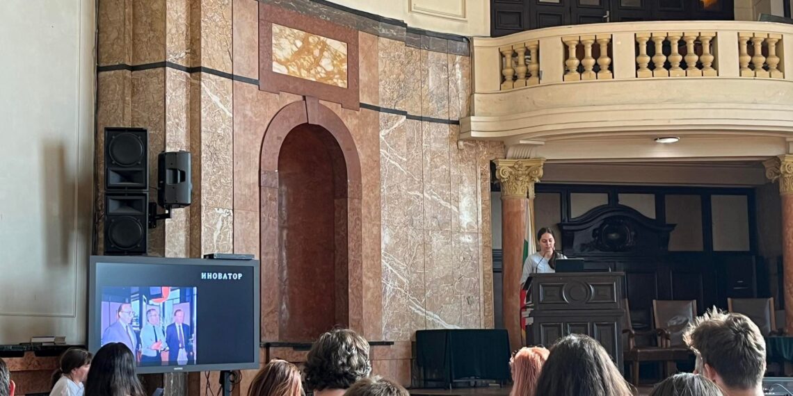 Елица Пенчева на финал в националния конкурс “По стъпките на българските учени”