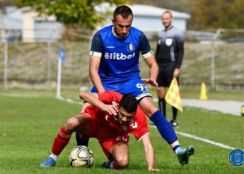 Димитър Тодоров започна с равенство срещу третия в групата