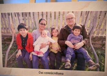 Спомен за Петко Хинов