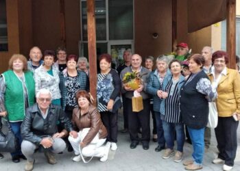 Пенсионерите от клуб “Васил  Левски” посрещнаха гости от град Враца