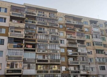 Сградата на полицията и блок в ж.к. “Митко Палаузов” ще бъдат санирани