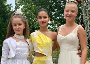 Слънчеви емоции за солистите от ВФ ,,Upstream Voices” от конкурси за популярна песен