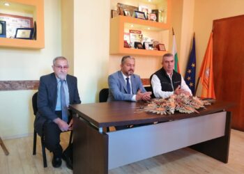 Читалището и Общината превръщат централната градска част в произведение на изкуството