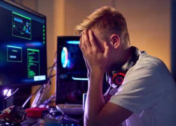 Половината от децата в България са попадали на неприлично съдържание онлайн