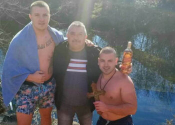 Марио Марков спаси кръста в Батошево