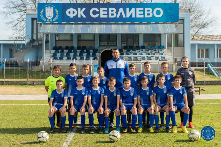 Победа и загуба за момчетата на Илия Кънчев в “Кронос къп”