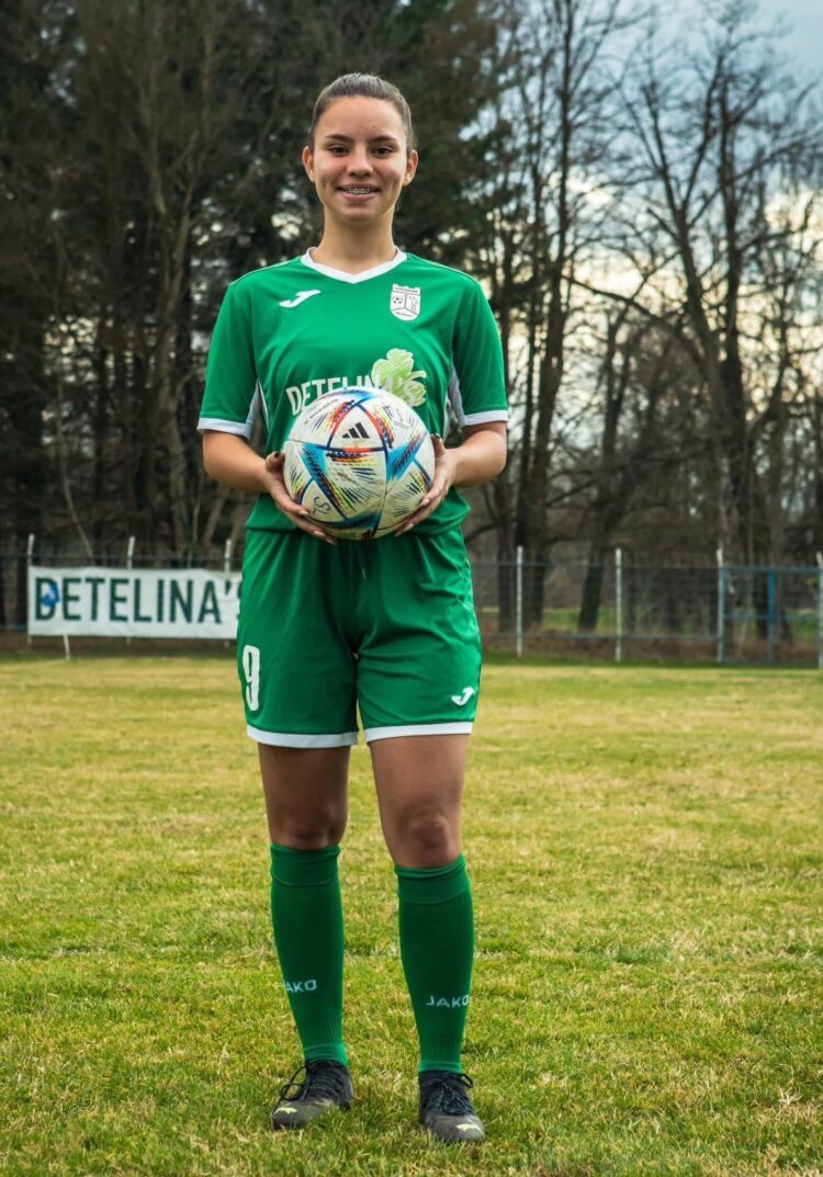 Виктория Иванова е част от националния отбор за турнир в Турция