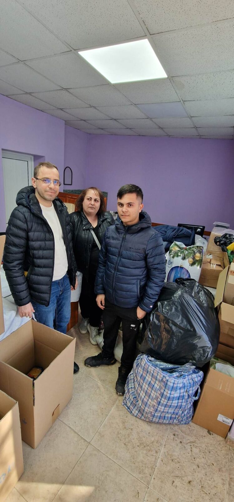 БЧК стартира кампания за материални дарения в помощ на пострадалите от земетресението