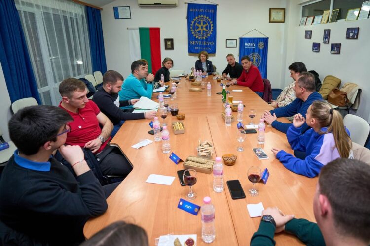 Ротари празнува 118 години служба на обществото