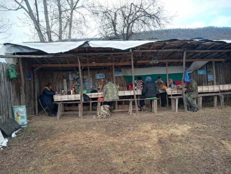 Зарезан в селата