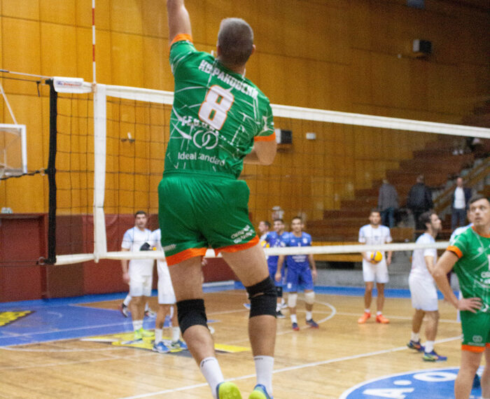 “Раковски” с класа над съперника, бие “Попово” с юношите