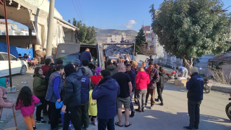 Даренията на севлиевци стигнаха при пострадалите от земетресенията в Турция