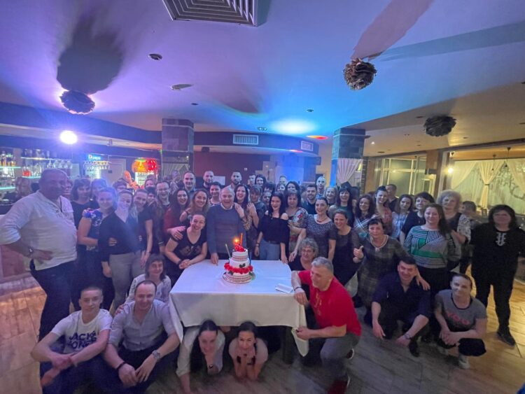 “Хопни ми, тропни ми” – 5 години в ритъма на танца