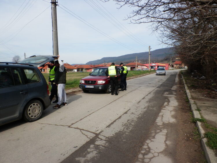 Жители на Балабанца: “Няма да гласуваме”