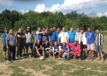 С турнир по футбол и почистване на селото посрещнаха пролетта в с.Шумата