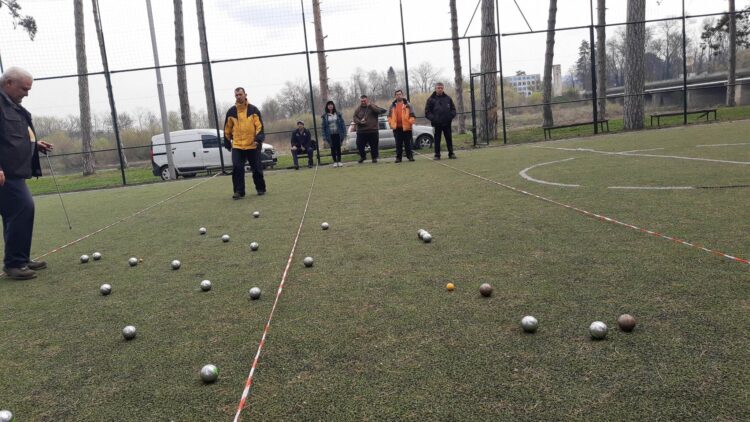 Градски Великденски турнир по петанк