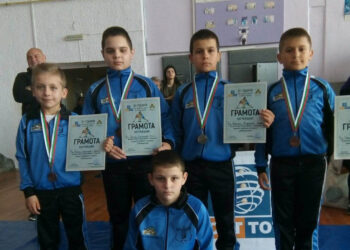 Четири медала за малките борци от “Дан Колов”