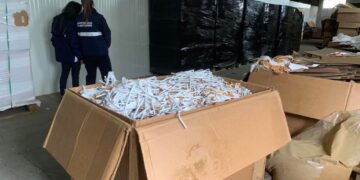 Двама севлиевци в ареста заради нелегална фабрика за цигари