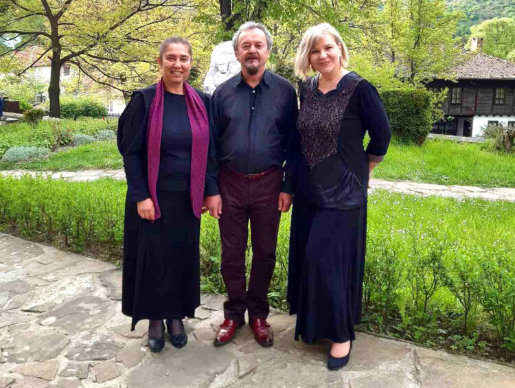 Великденски концерт подаряват за празника ВФ “Мелос” и хор “Хоталич”