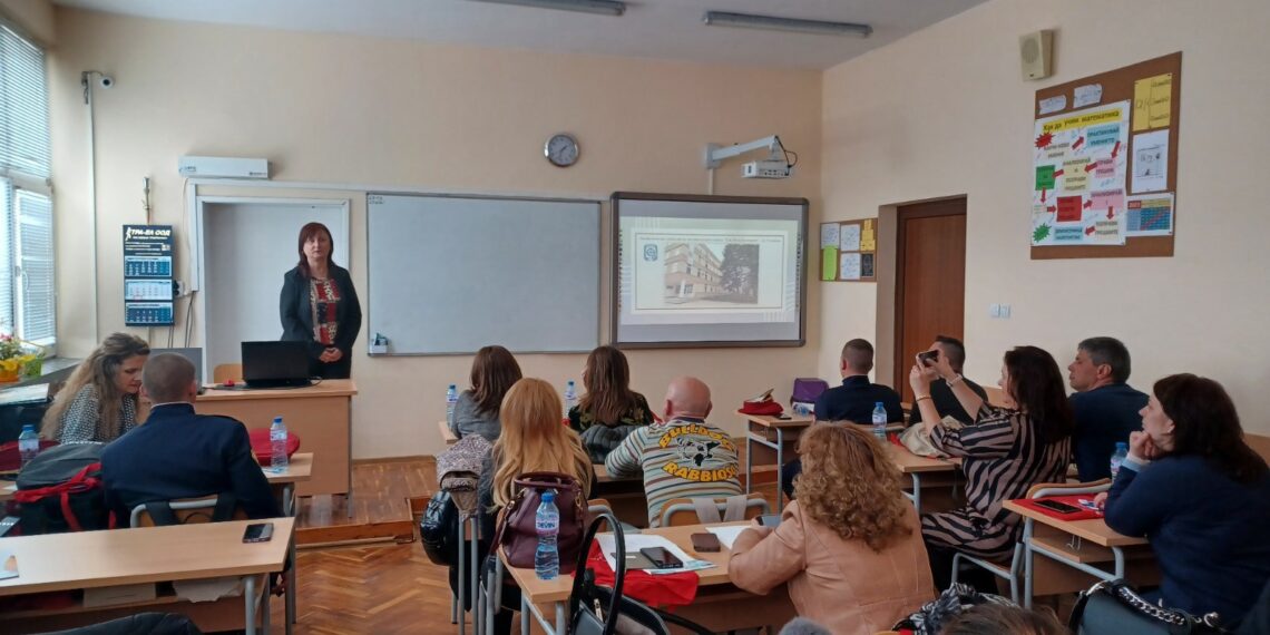 ПГМЕТ сподели добри практики на регионален форум по НП “Иновации в действие”